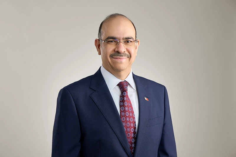 Latest News: وزير الشؤون القانونية ووزير العمل بالوكالة: المرأة البحرينية.. حضور رائد وإنجازات ملهمة في مختلف القطاعات الإنتاجية