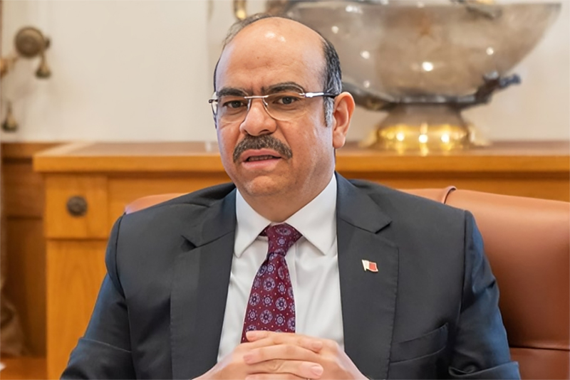 لدى لقائه منتسبي الدفعة الثامنة من برنامج رئيس مجلس الوزراء لتنمية الكوادر الحكومية وزير الشؤون القانونية: الكفاءات الوطنية هي المحرك الحقيقي للبناء والتطوير والابتكار