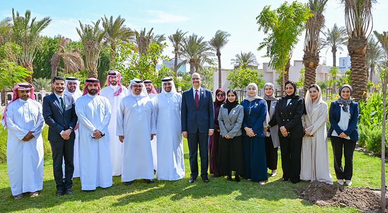 Legal Affairs Minister participates in National Tree Week